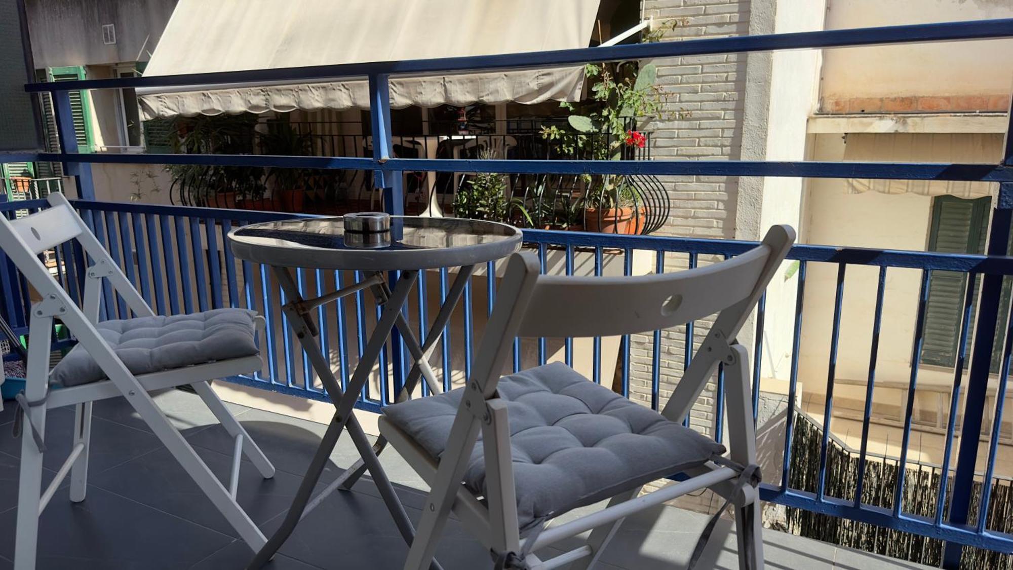 Sunny Flat In Sitges 30 Seconds To Beach, Balcony & Sea Views! Экстерьер фото